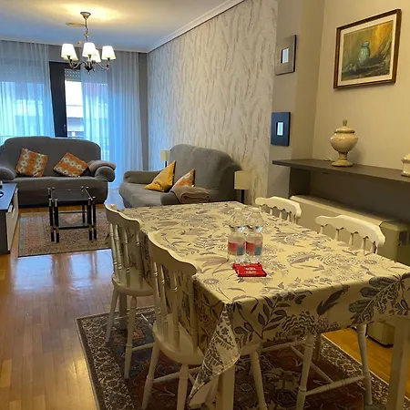 Piso Centrico Con Plaza De Garaje Apartment