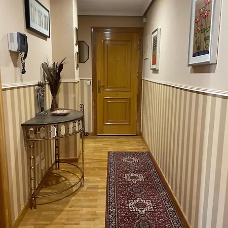 Piso Centrico Con Plaza De Garaje Appartement Ponferrada